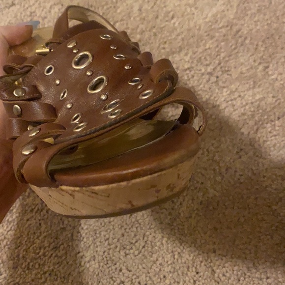 Michael Kors Brown Studded Sandal Cork Heels Sz8.5 - Picture 6 of 6